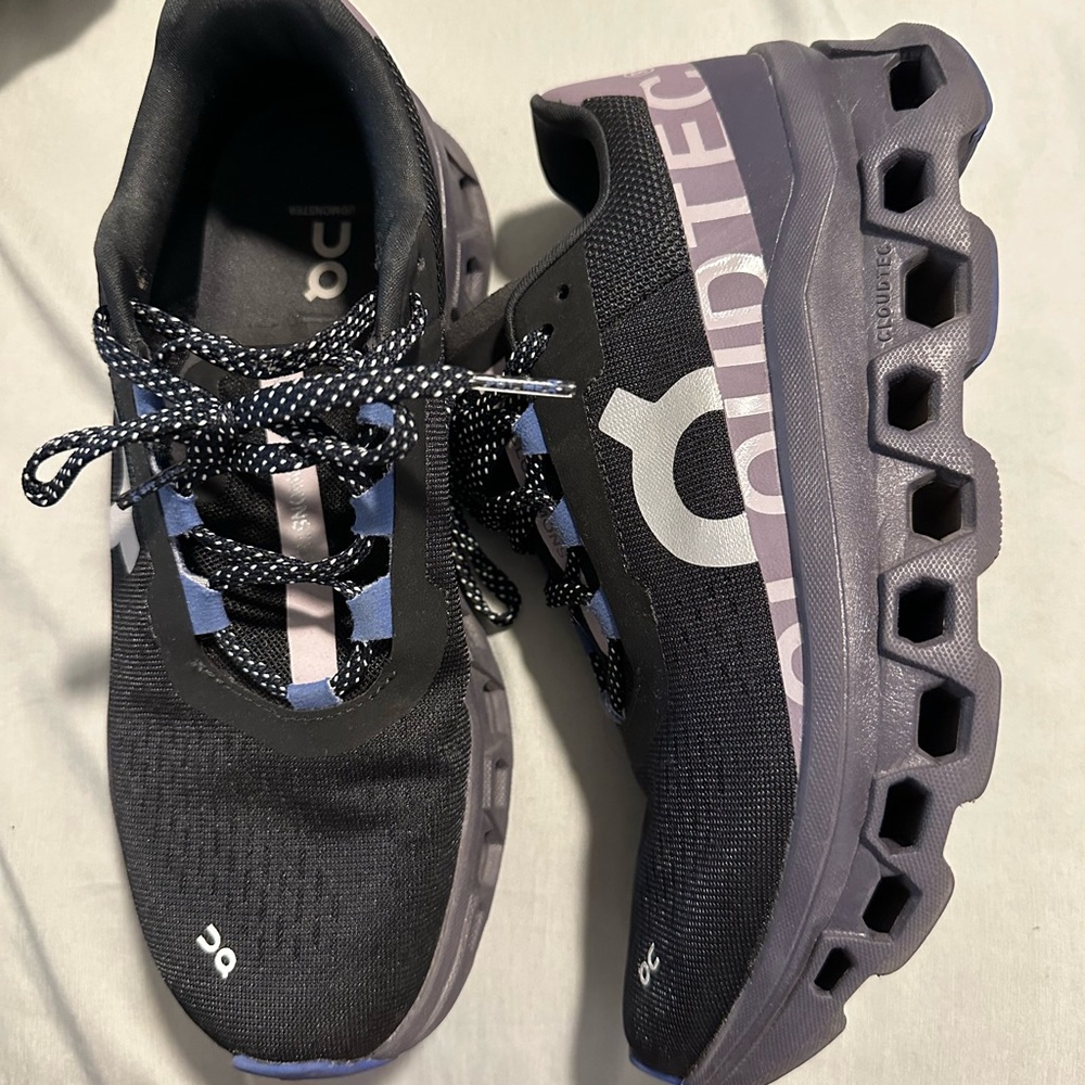 Women’s On Cloud